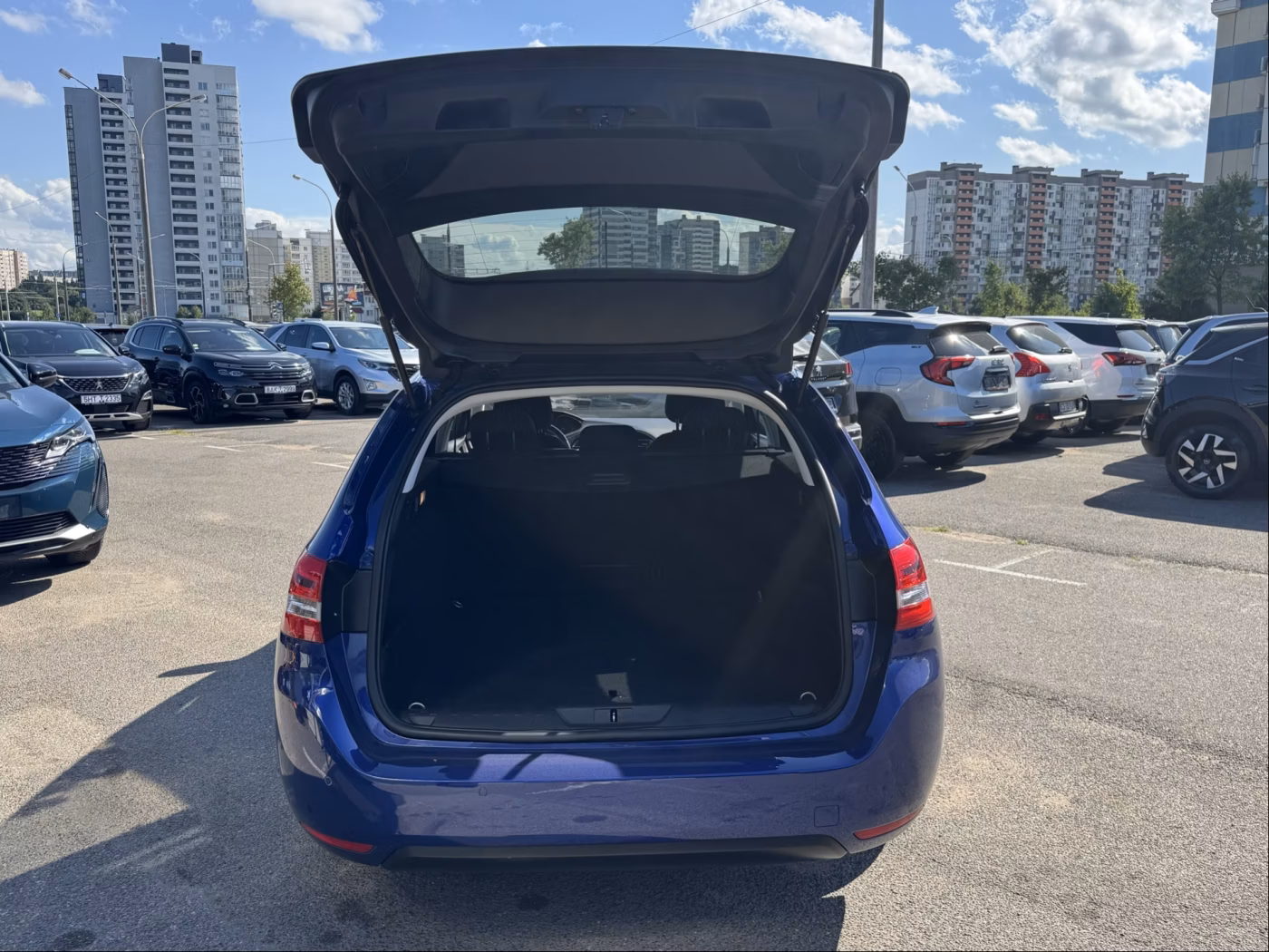 Peugeot 308 фото 11