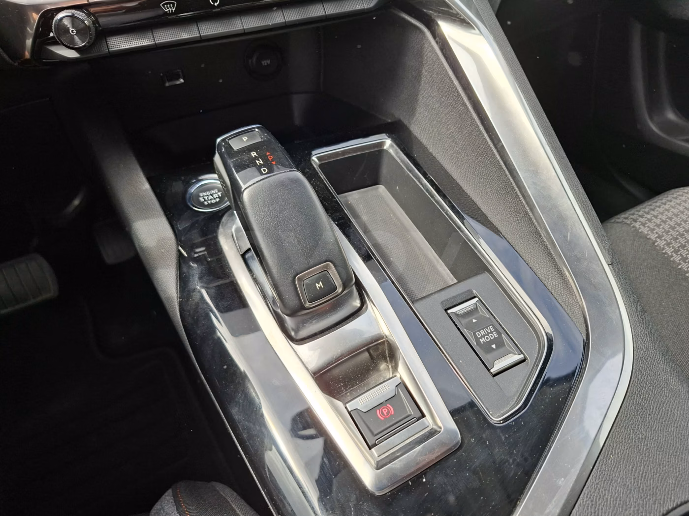 Peugeot 3008 фото 15