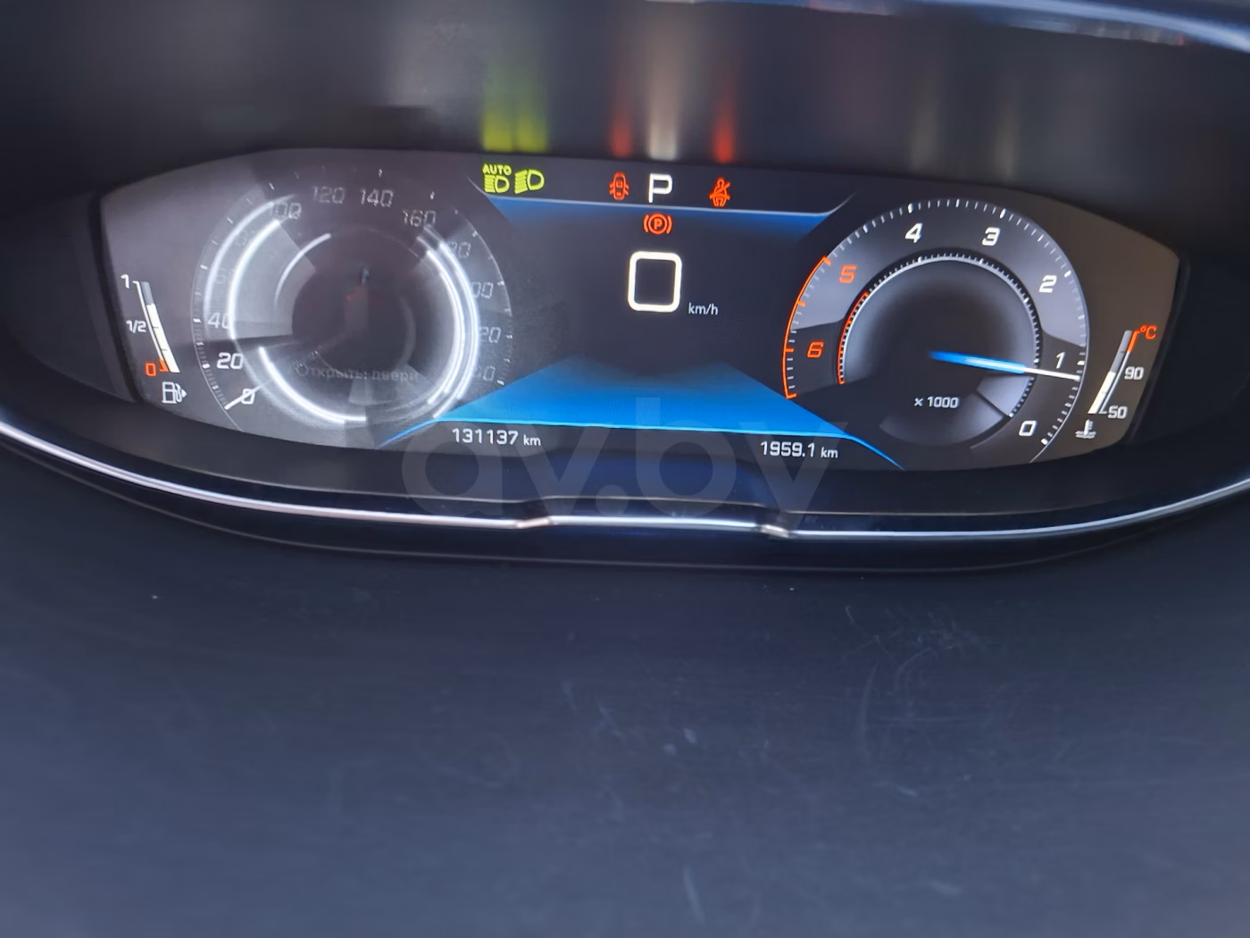 Peugeot 5008 фото 11