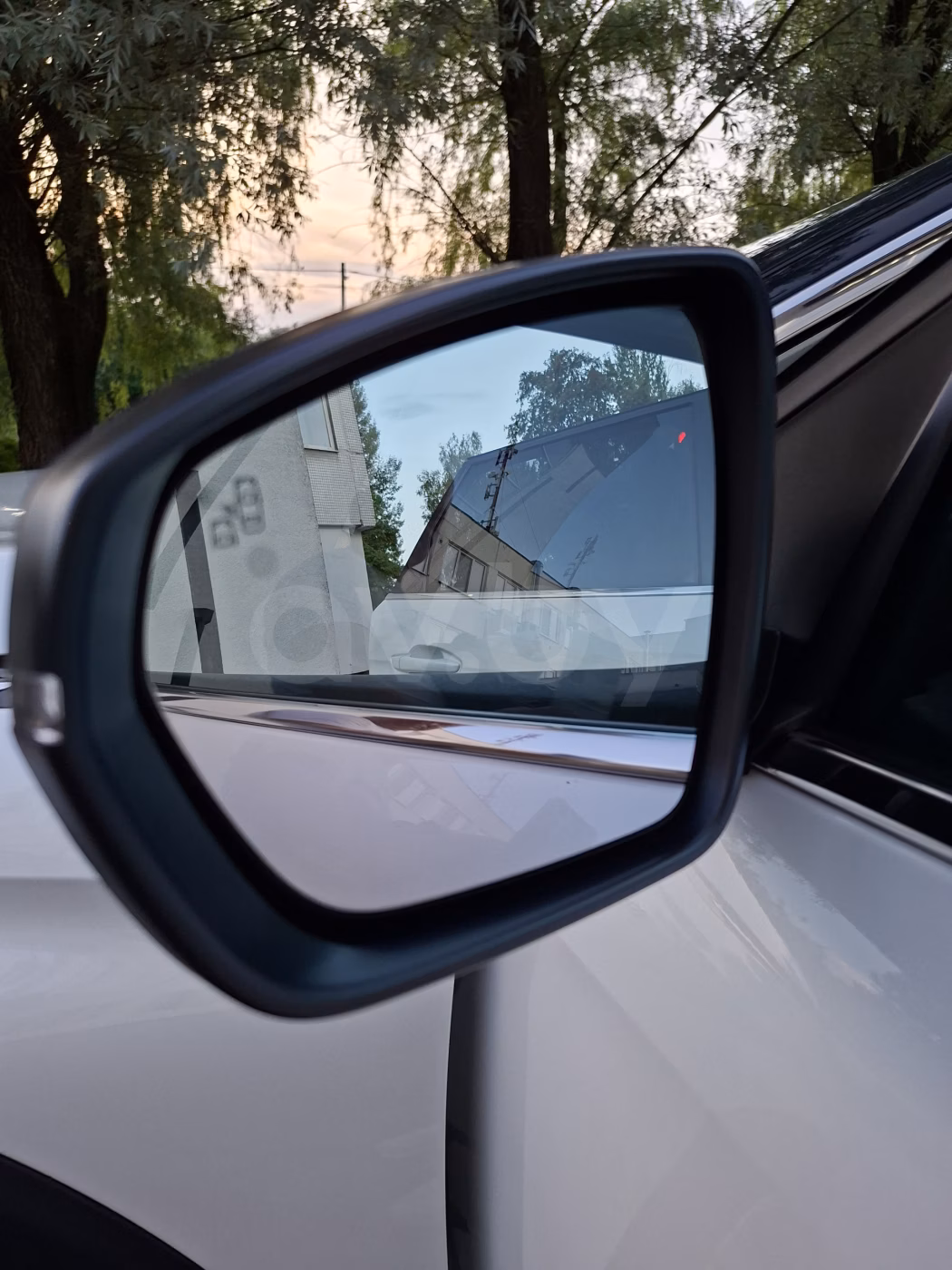 Peugeot 5008 фото 17