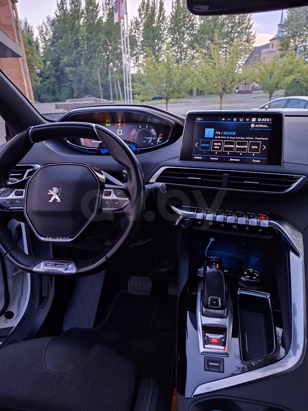 Peugeot 5008 фото 18