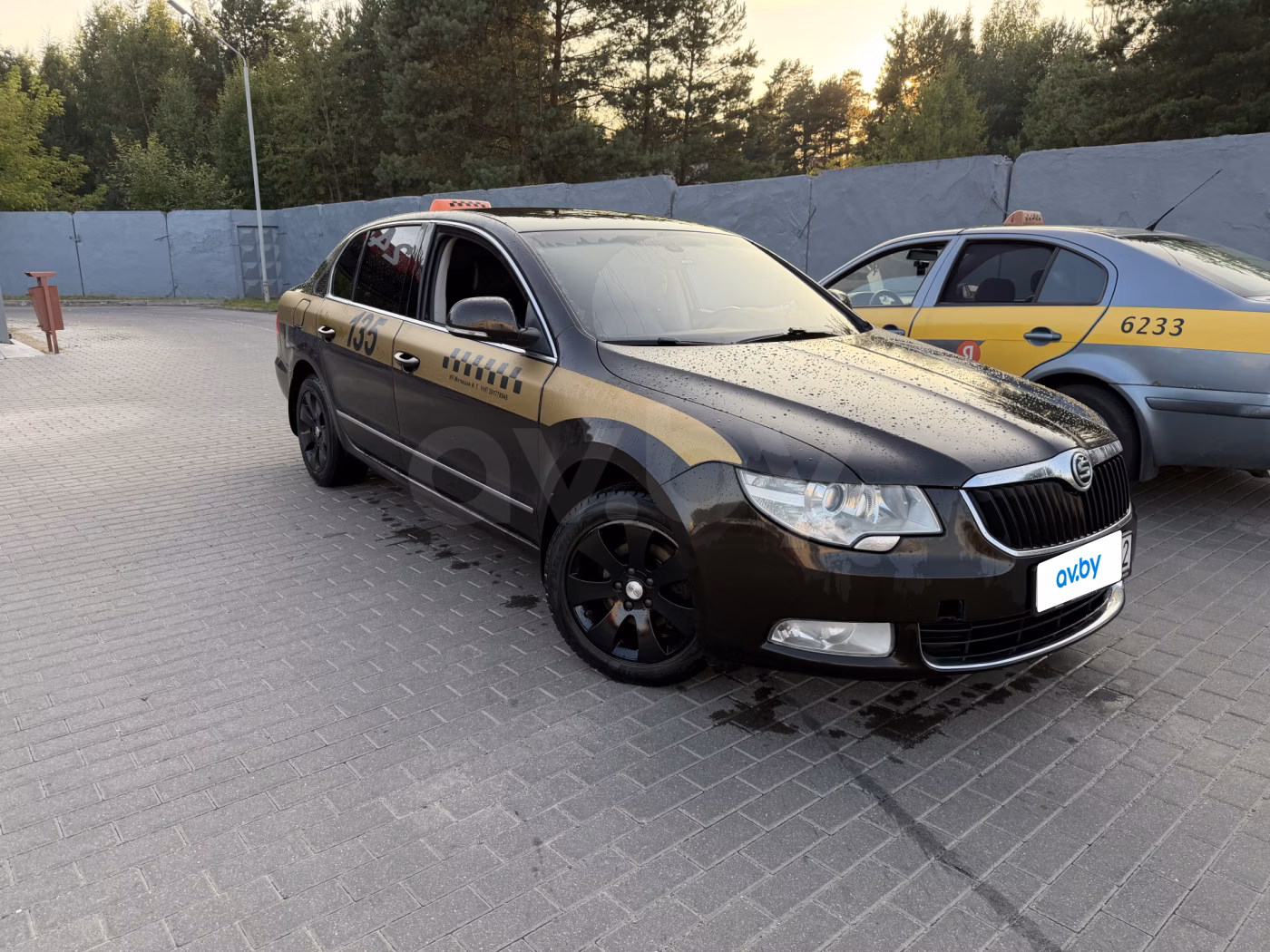 Skoda Superb фото 2