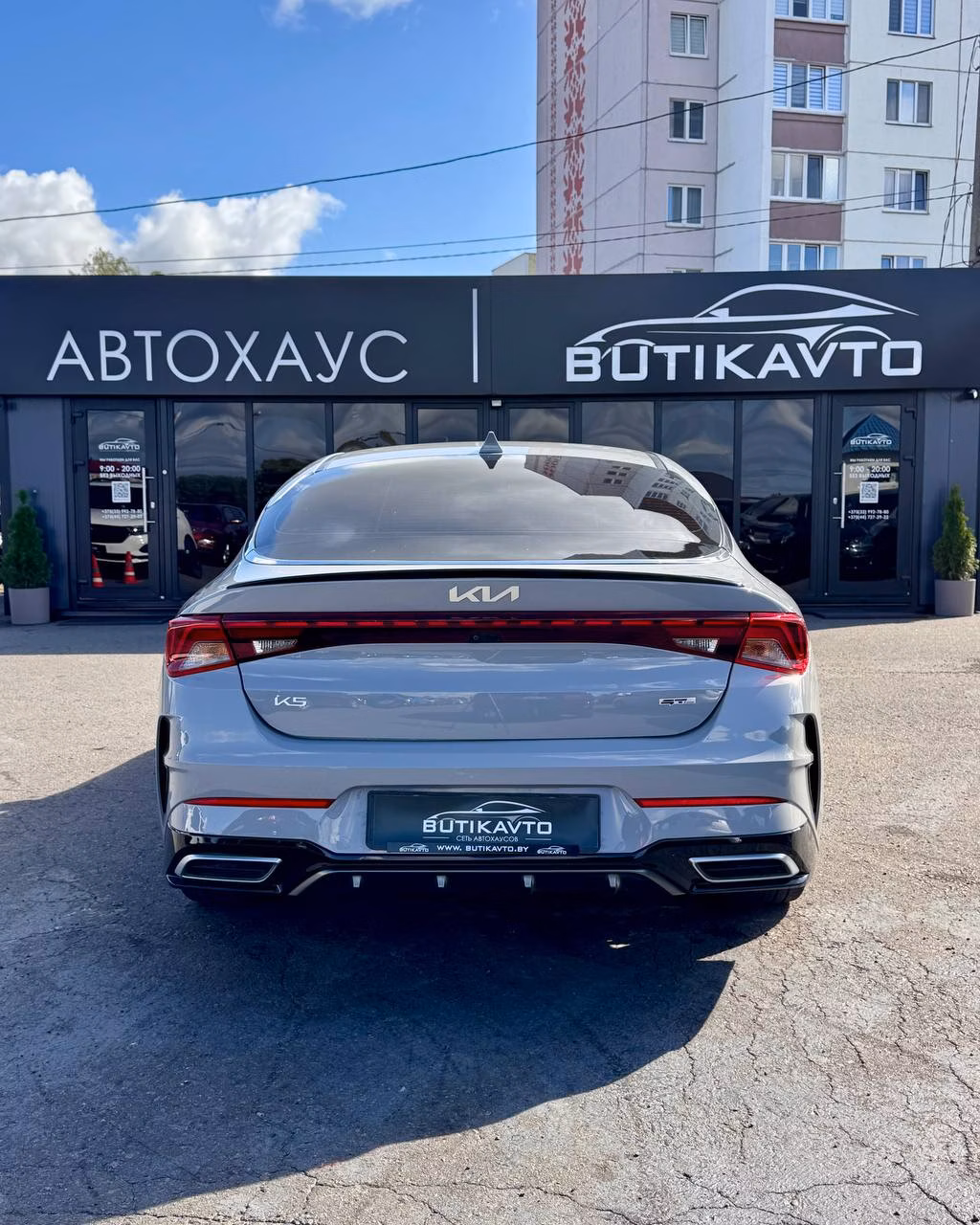 Kia K5 фото 6