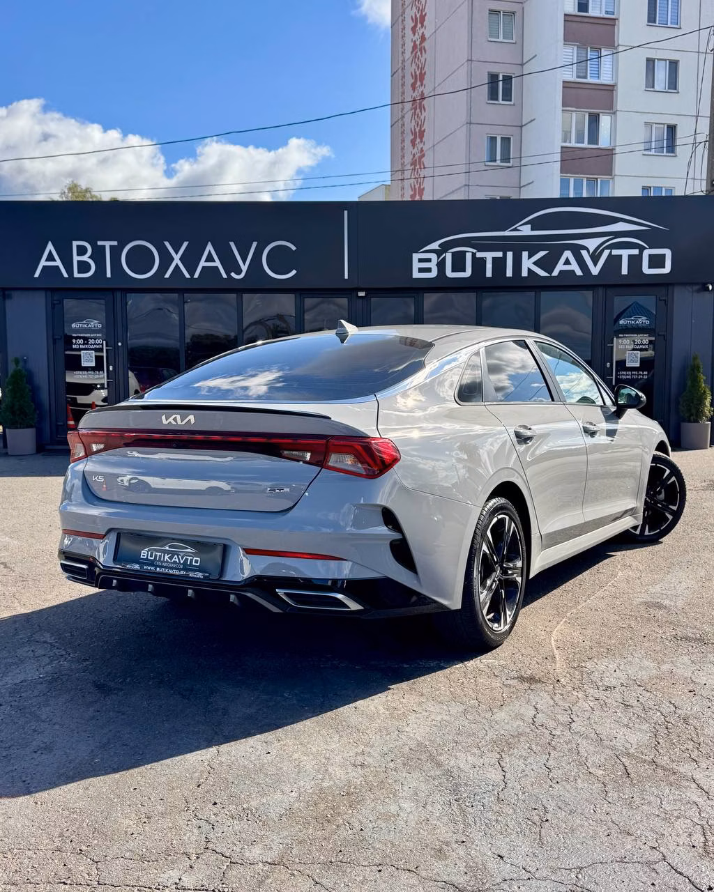 Kia K5 фото 7