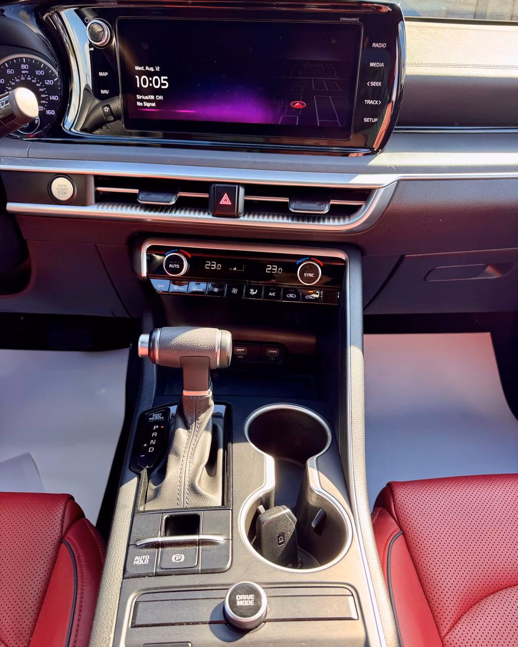 Kia K5 фото 16