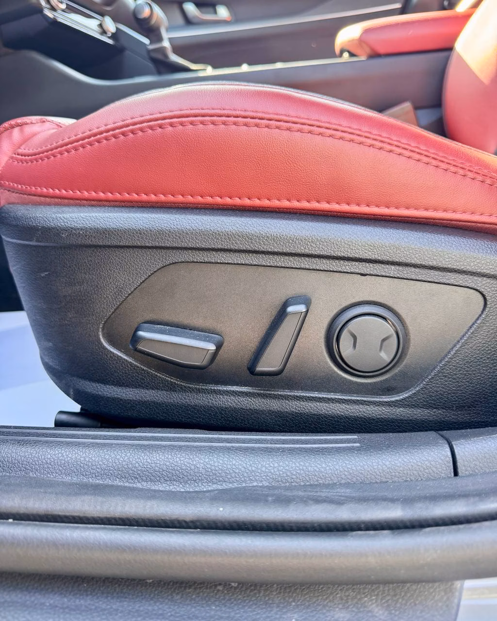 Kia K5 фото 19