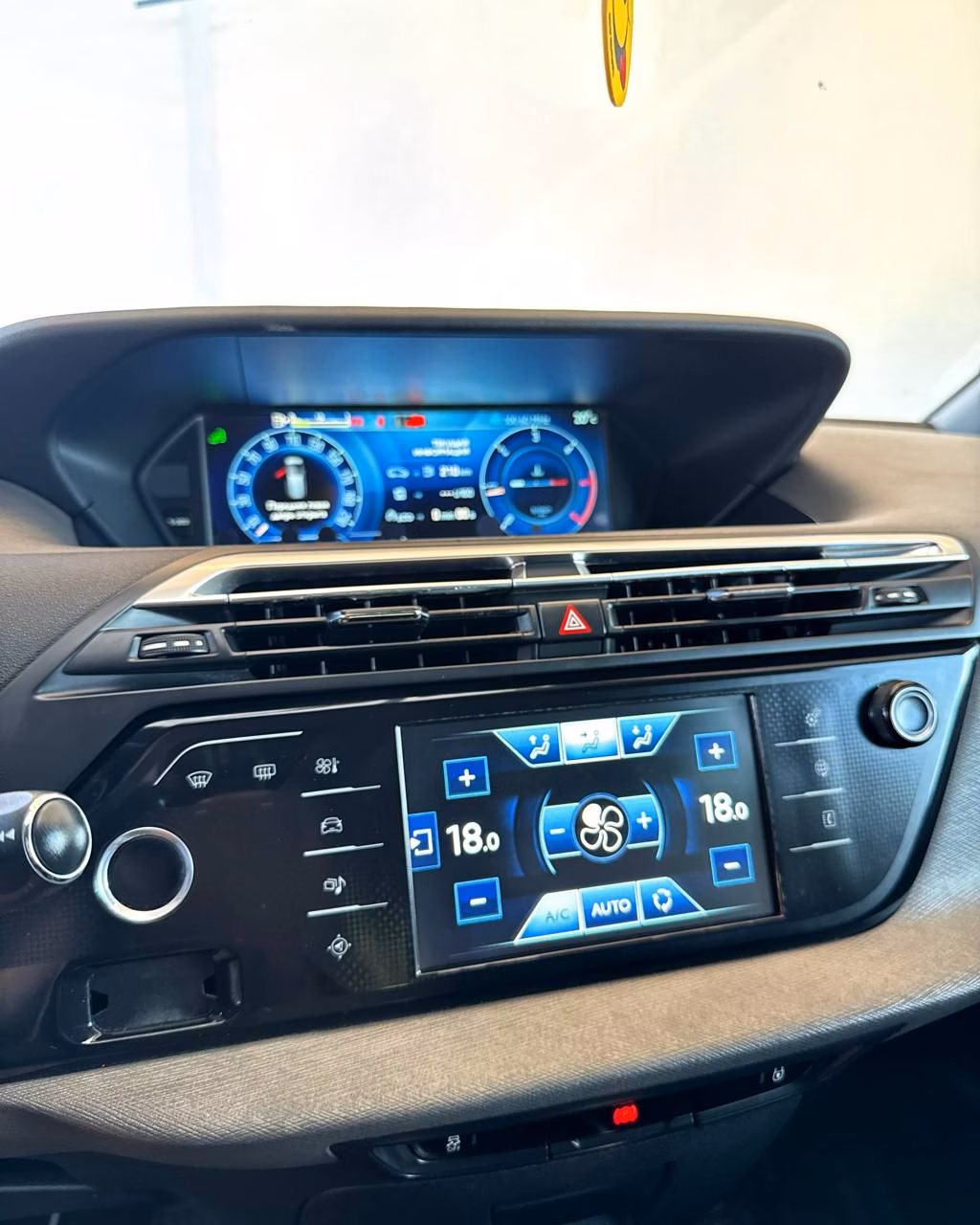 Citroen C4 Grand Picasso фото 12