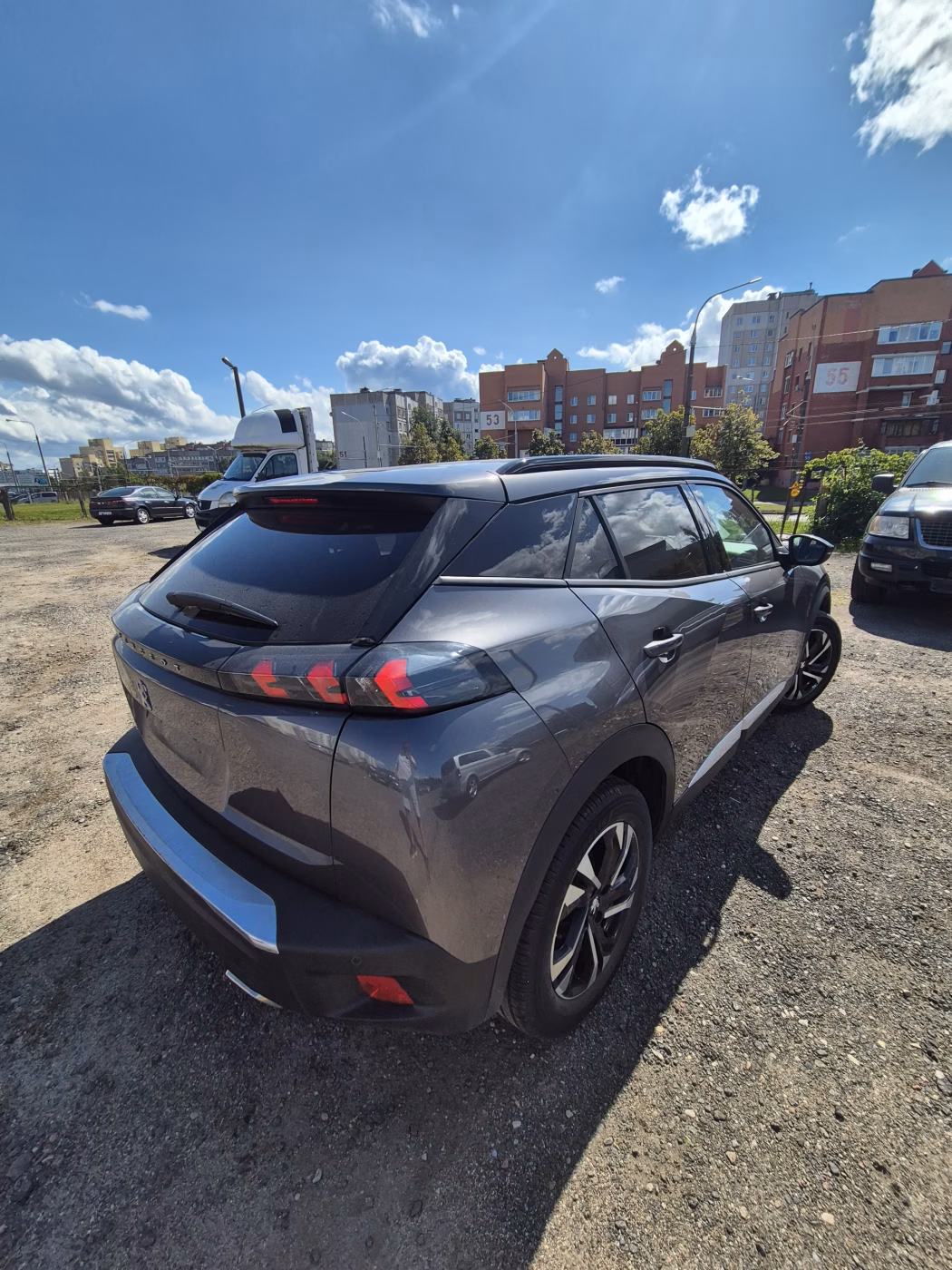 Peugeot 2008 фото 21