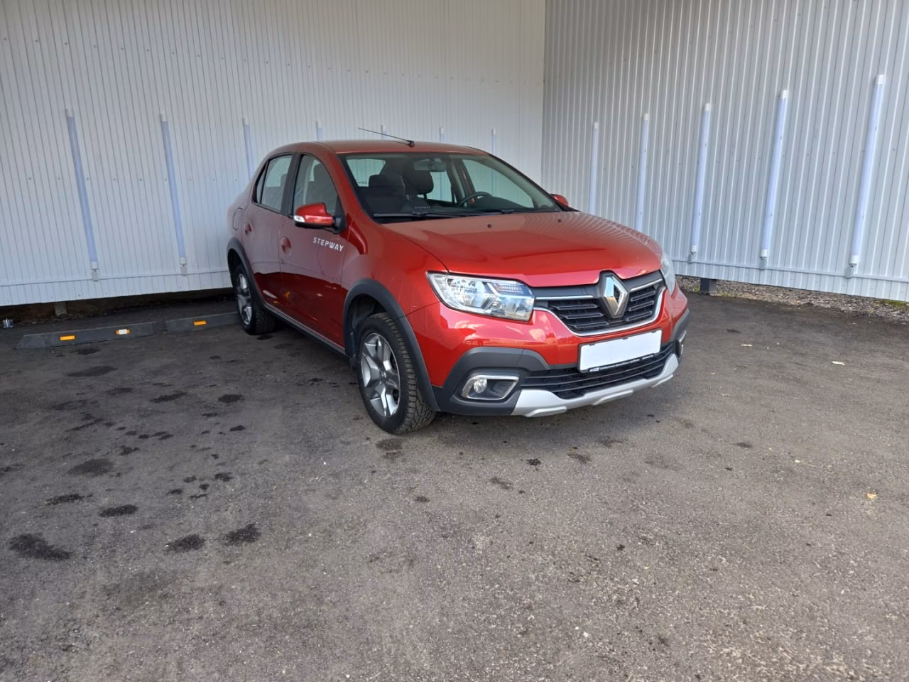 Renault Logan Stepway фото 3