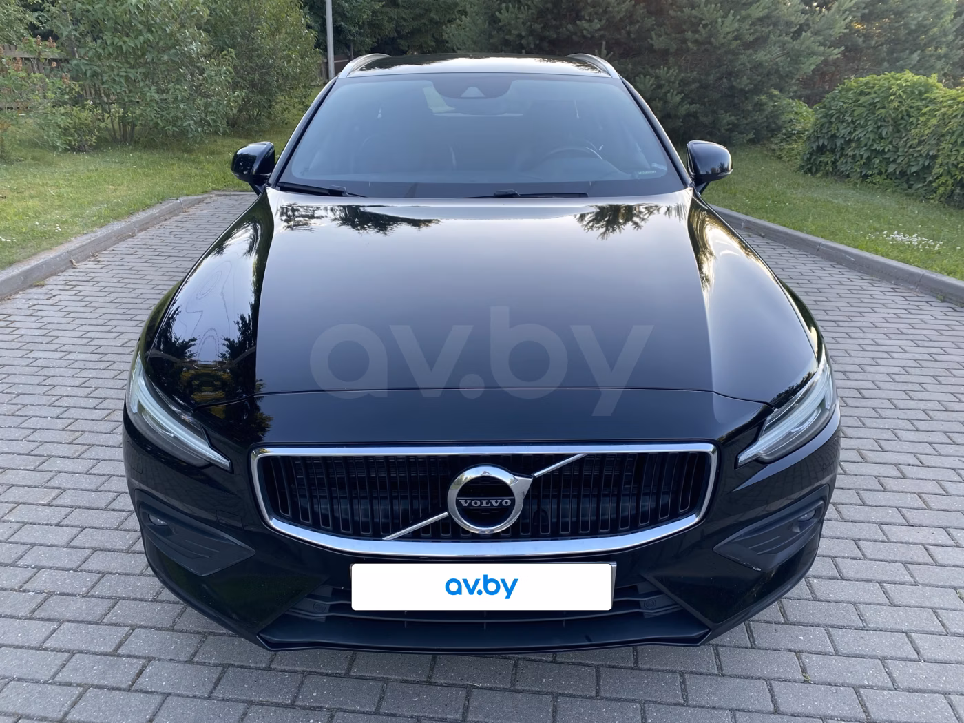 Volvo V60 фото 2