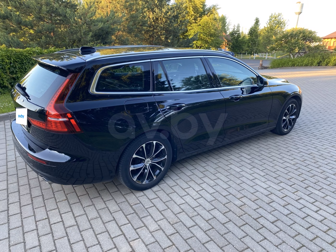 Volvo V60 фото 4