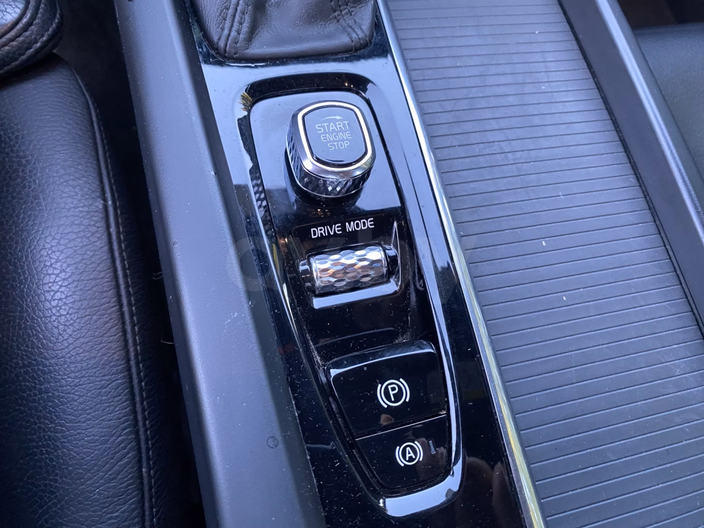 Volvo V60 фото 9