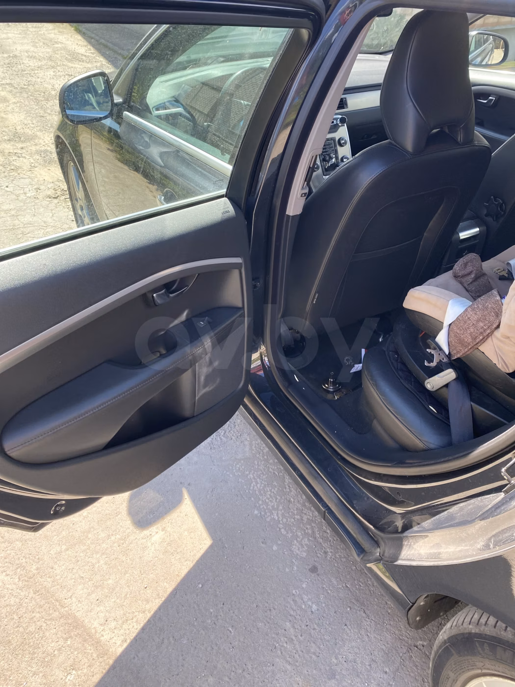 Volvo V70 фото 8