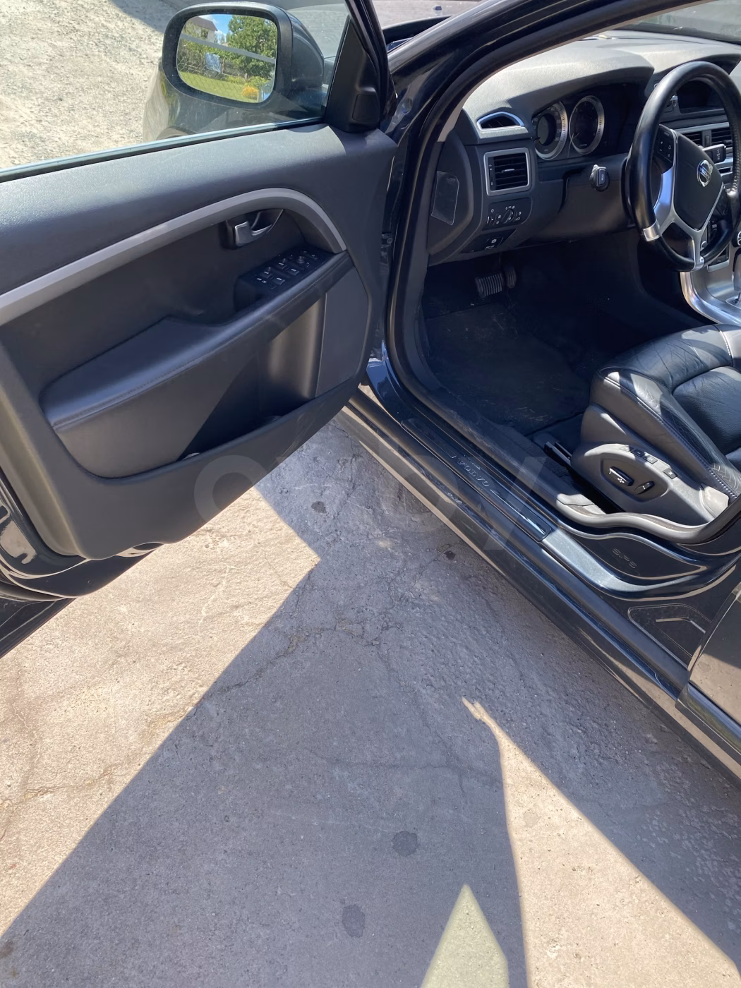 Volvo V70 фото 9