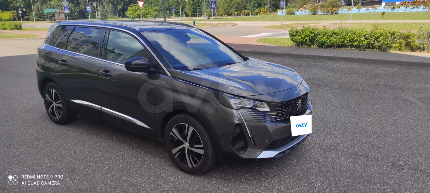 Peugeot 5008 фото 2