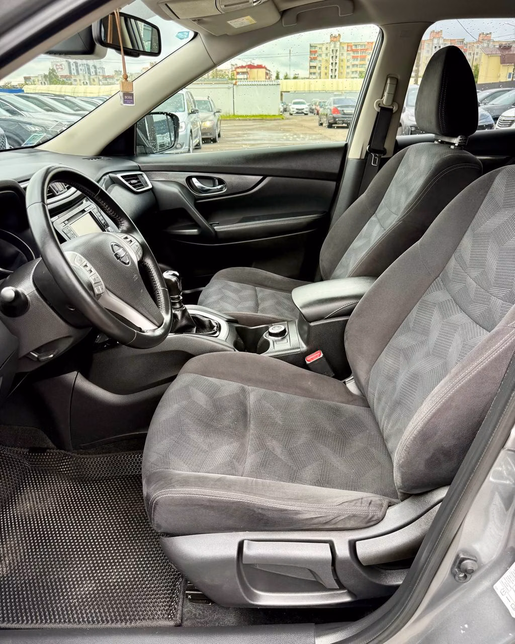 Nissan X-Trail фото 11