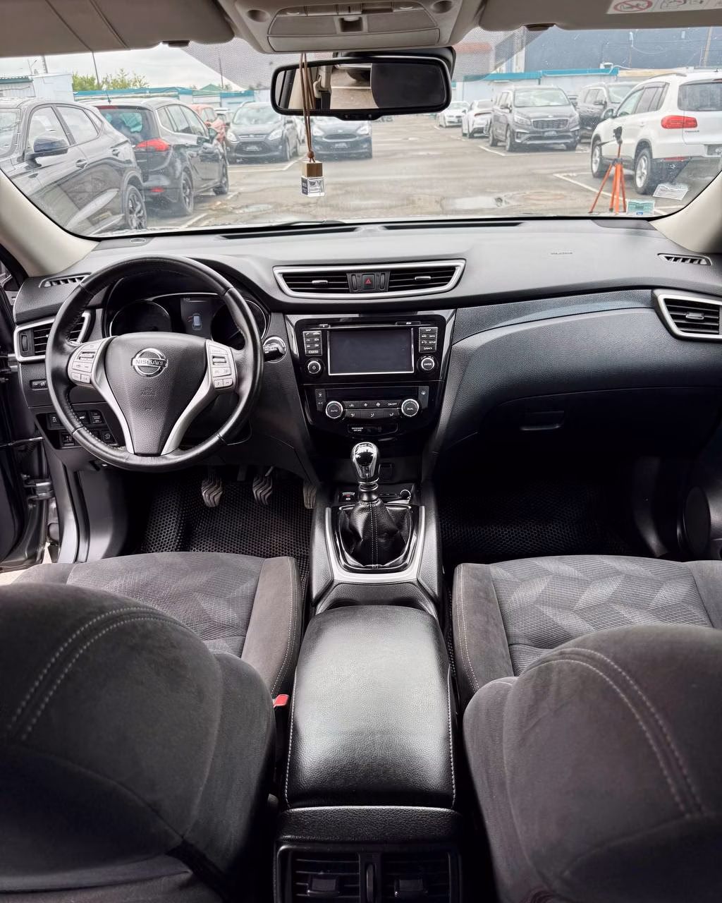 Nissan X-Trail фото 12