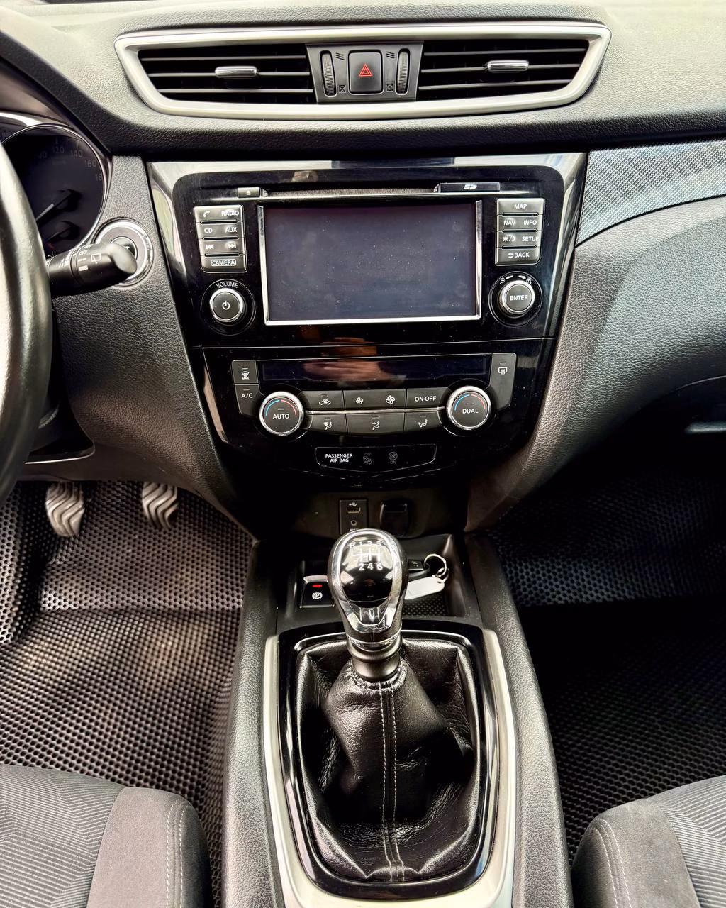 Nissan X-Trail фото 13