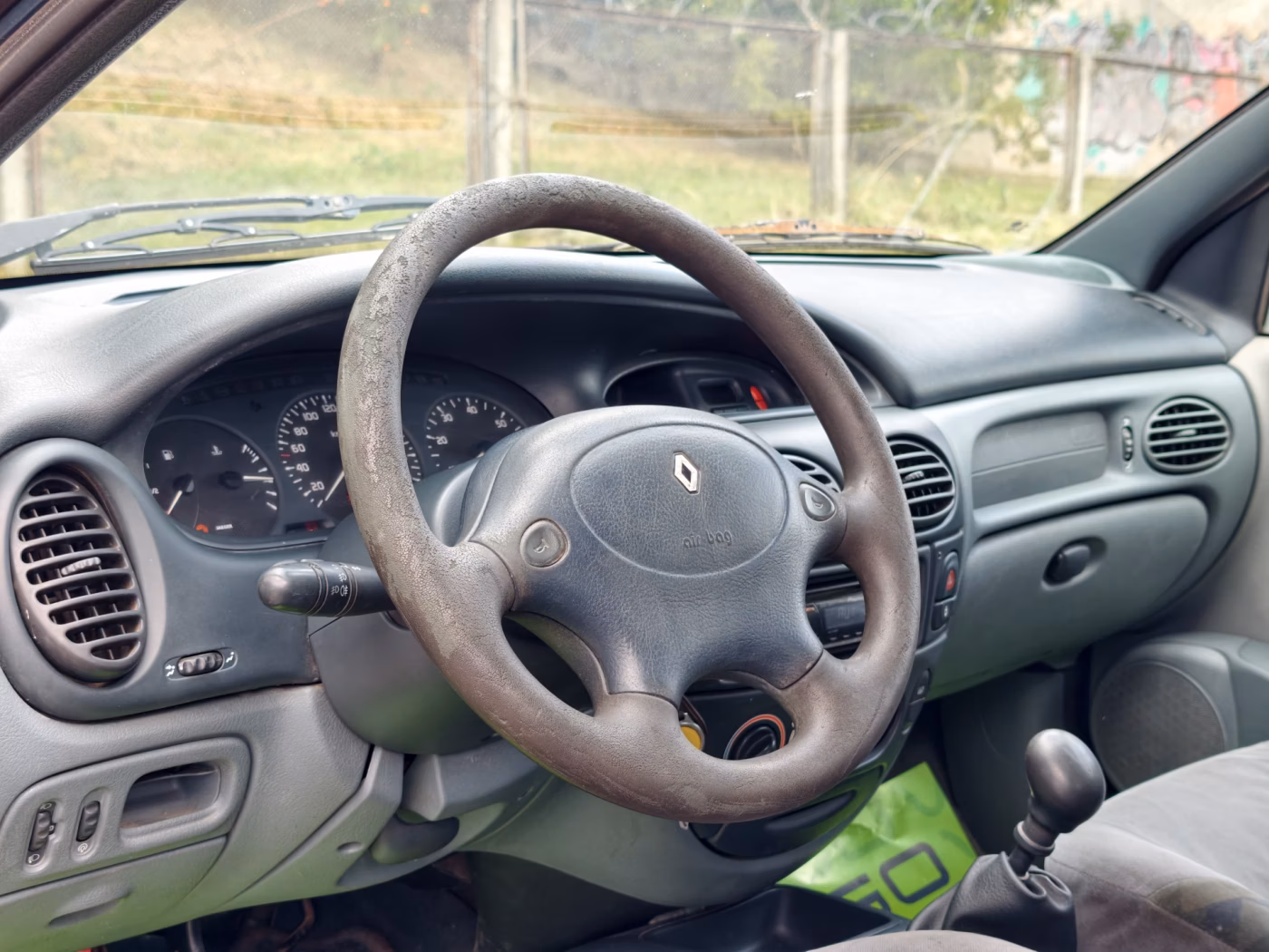 Renault Megane фото 9