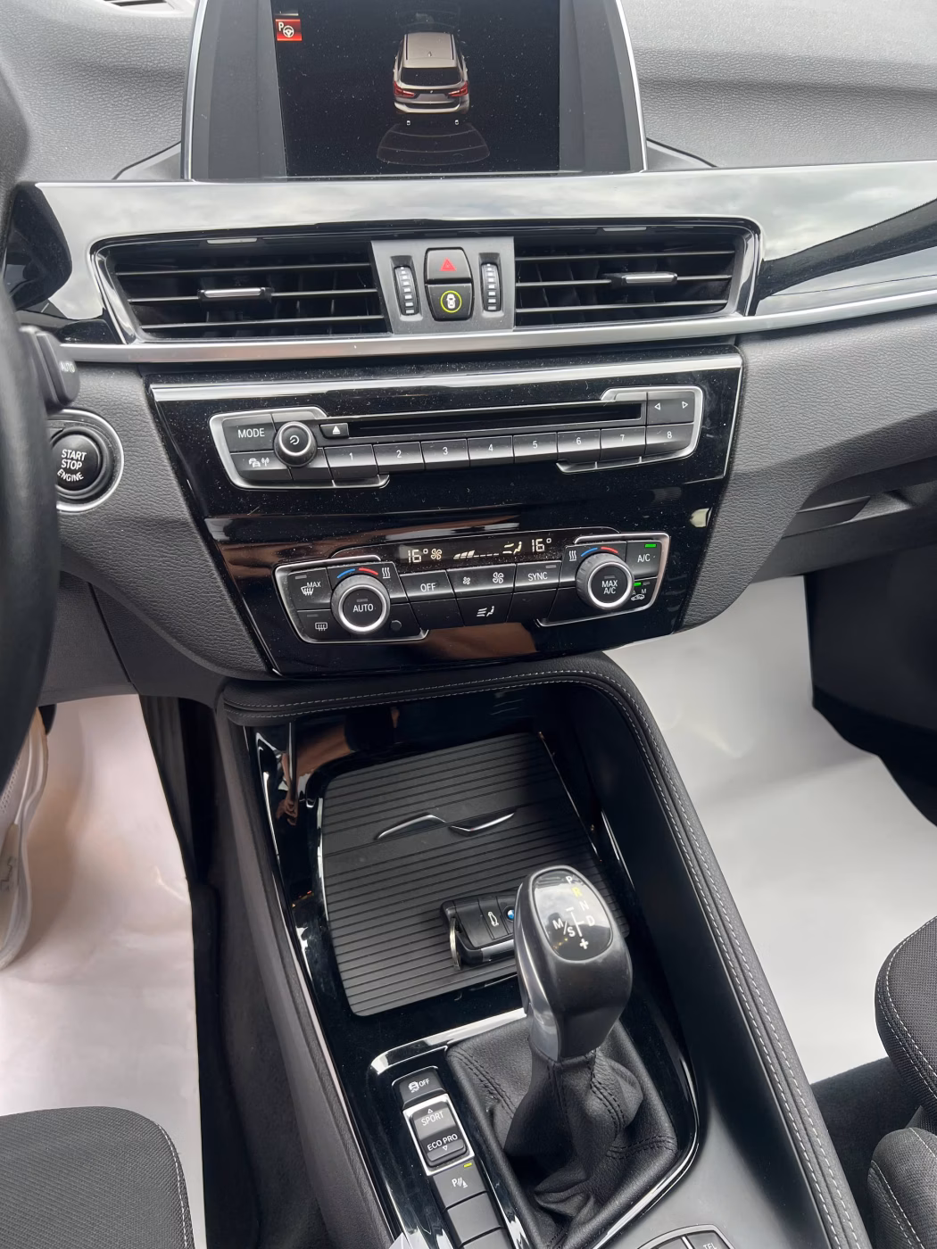 BMW X1 фото 13