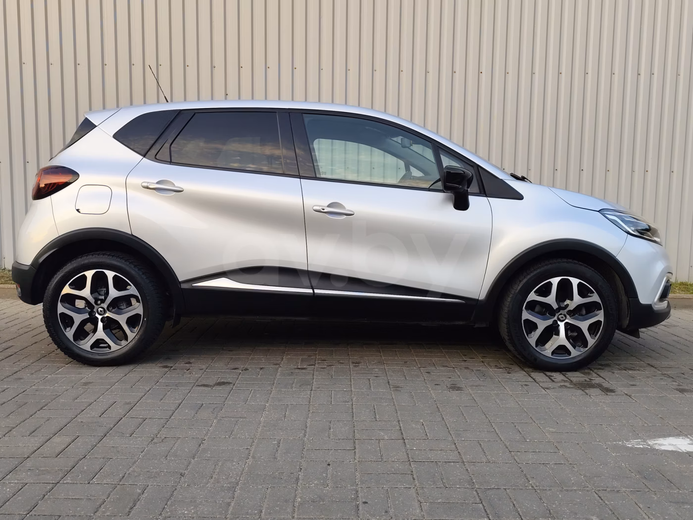 Renault Captur фото 6