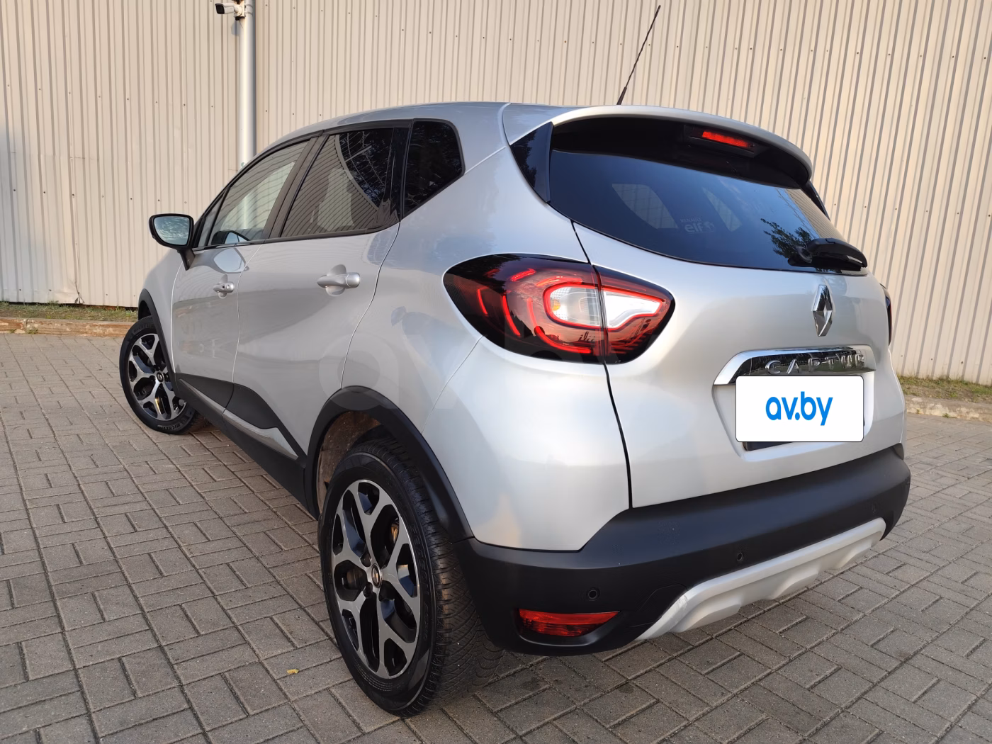 Renault Captur фото 4
