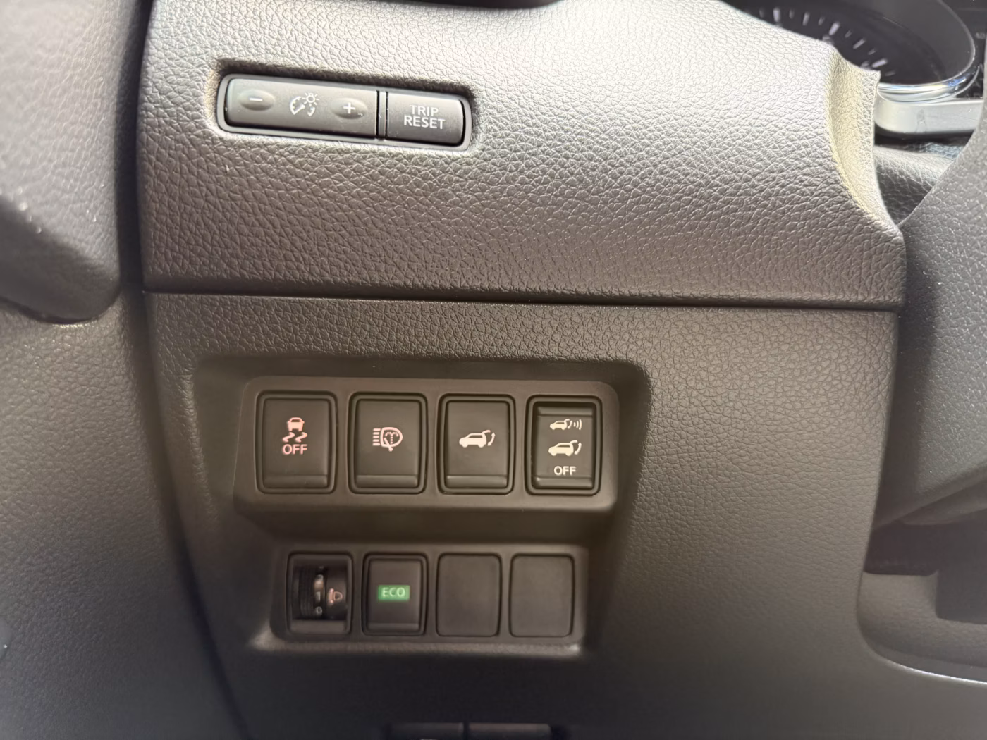 Nissan X-Trail фото 11