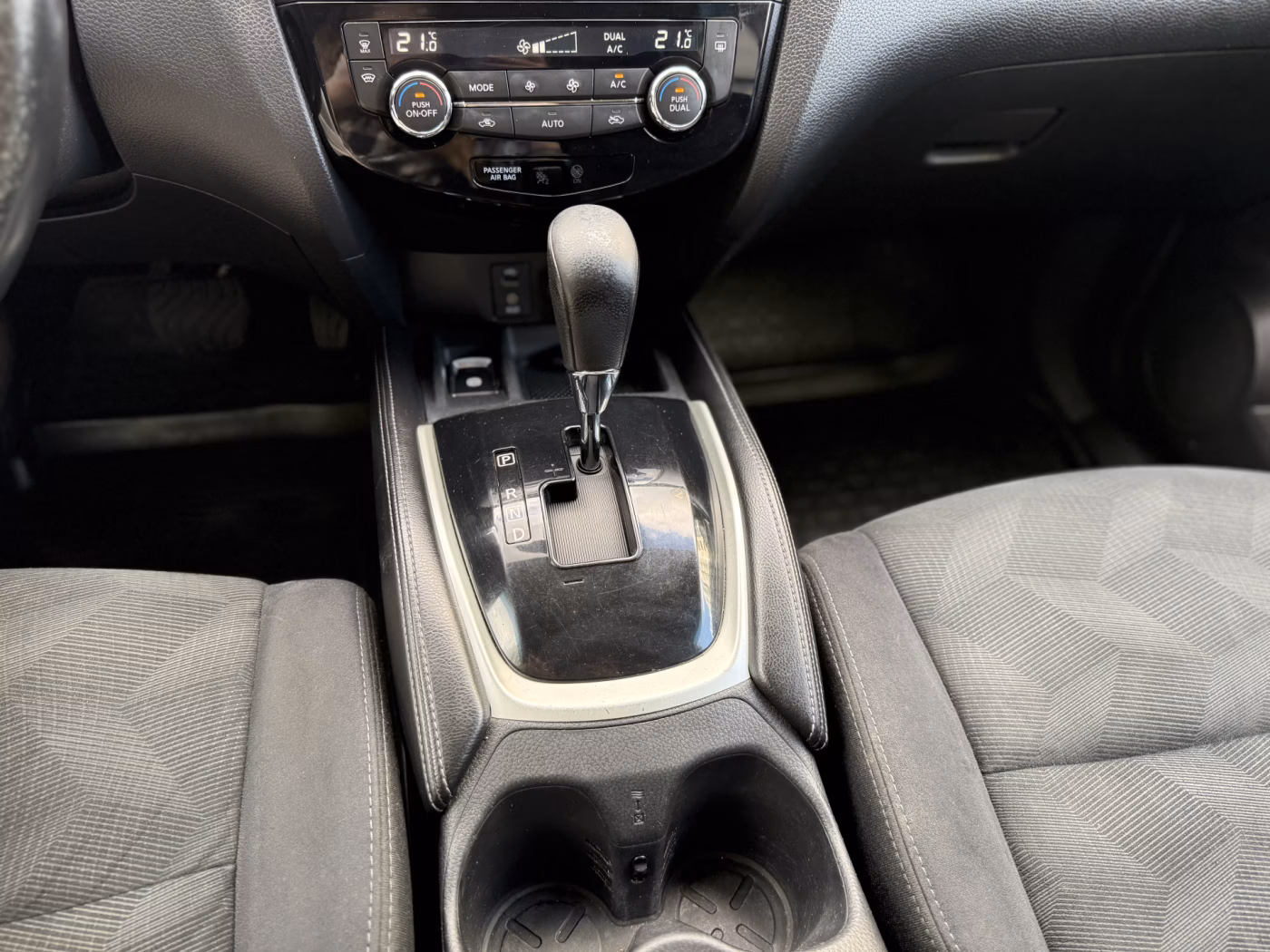 Nissan X-Trail фото 10