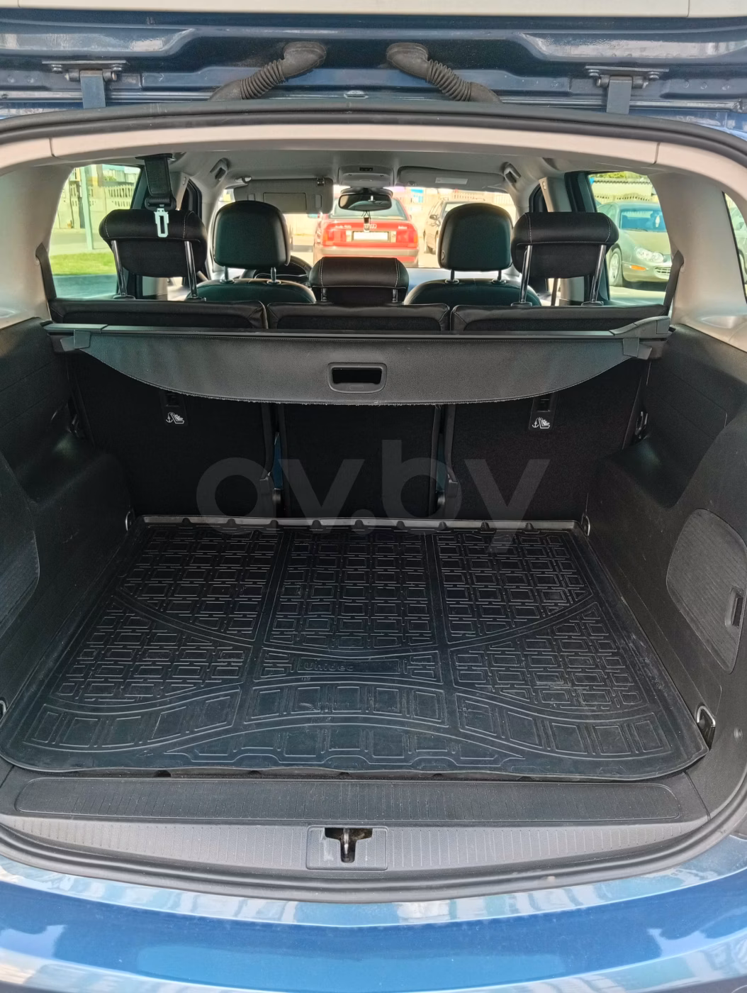 Opel Zafira фото 10