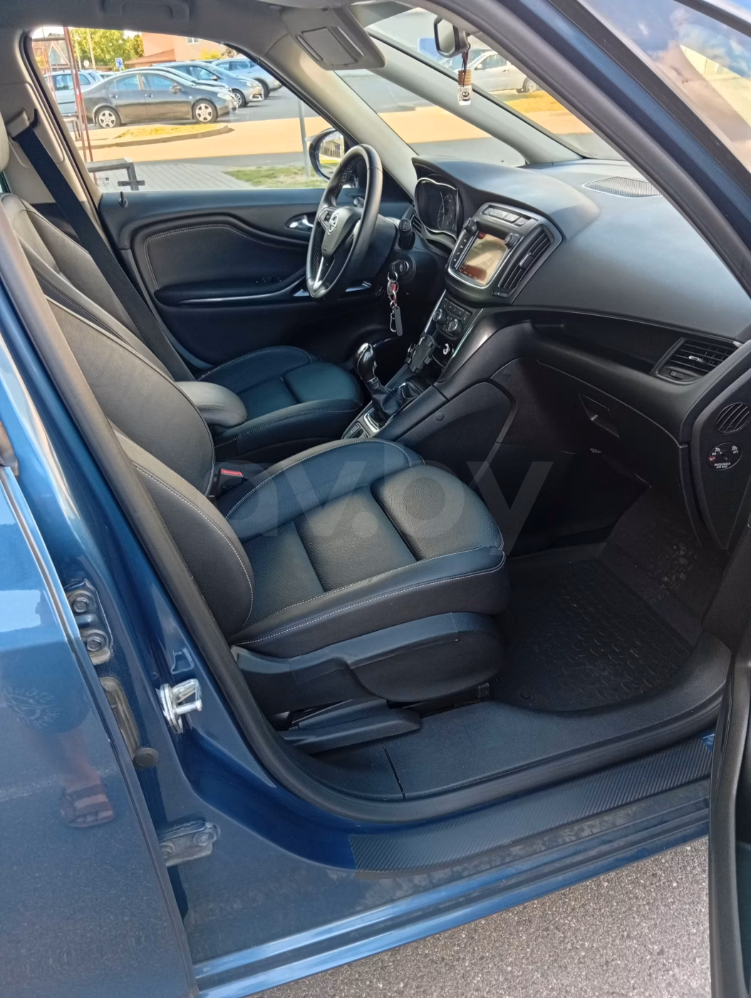 Opel Zafira фото 12