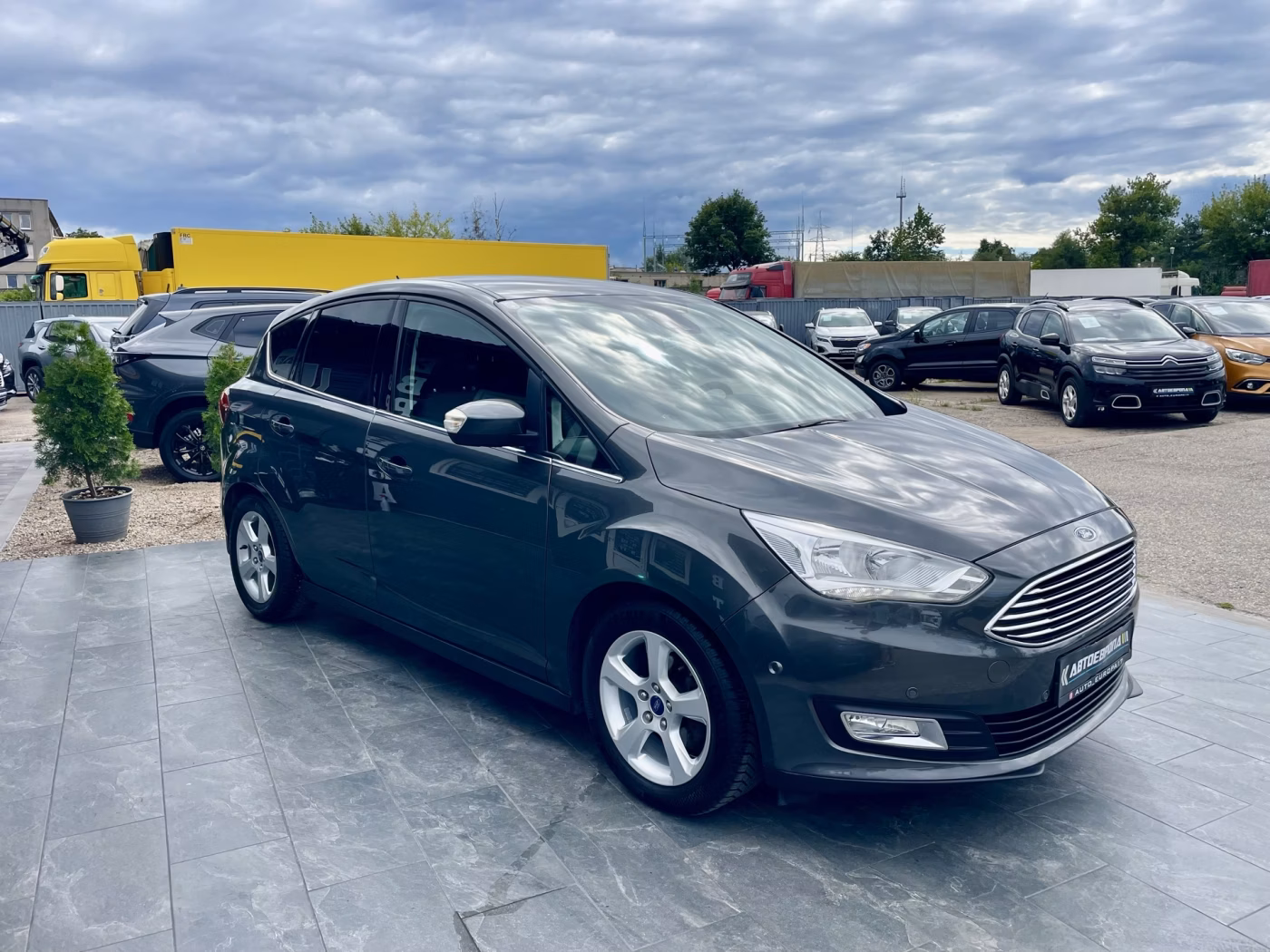 Ford C-MAX фото 4