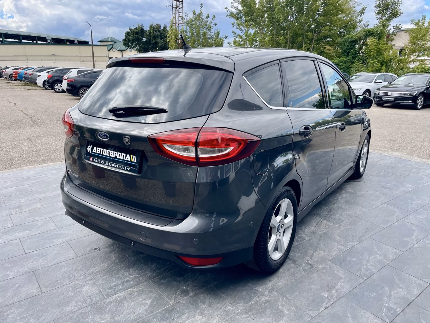 Ford C-MAX фото 7