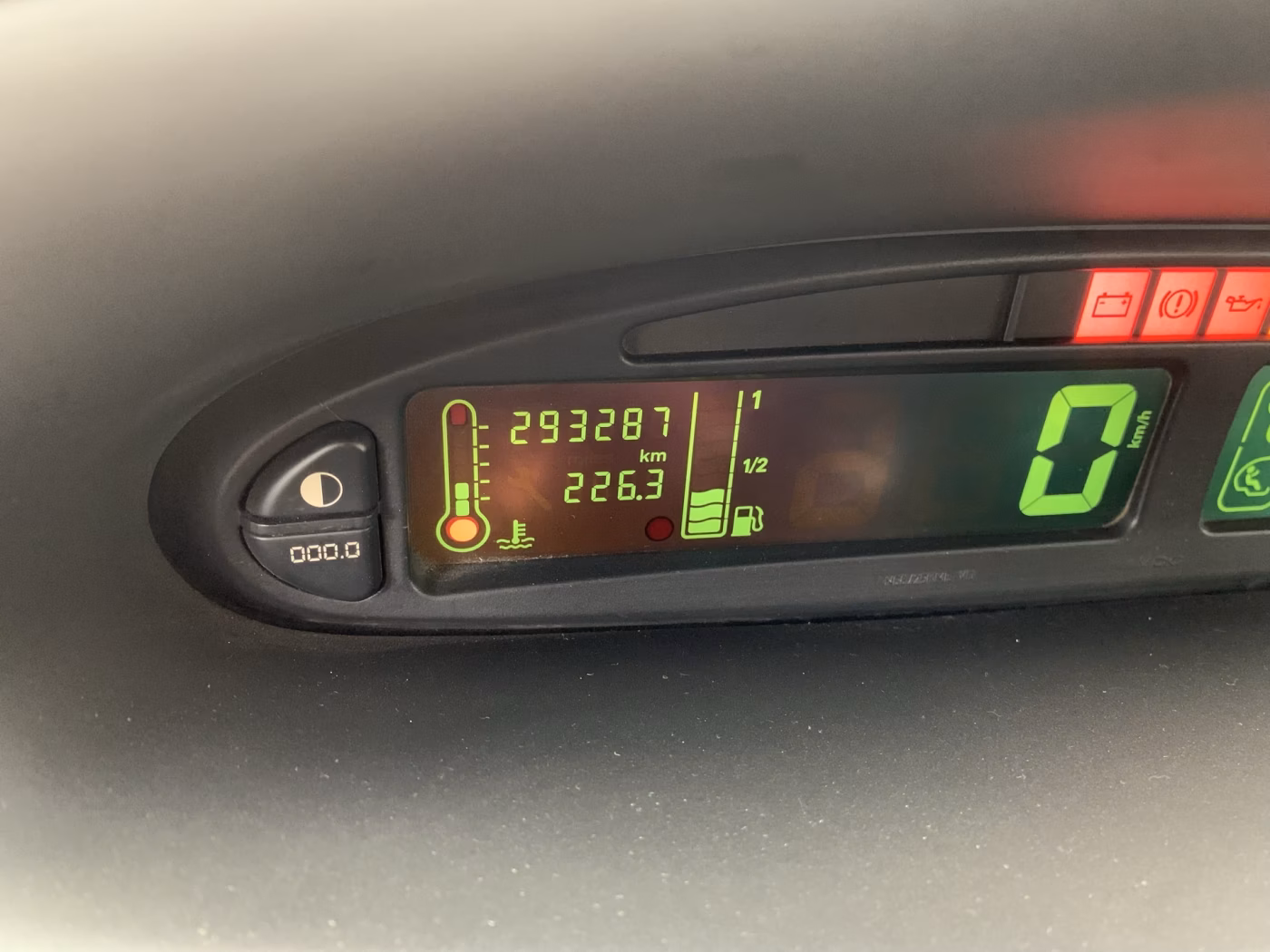Citroen Xsara Picasso фото 10