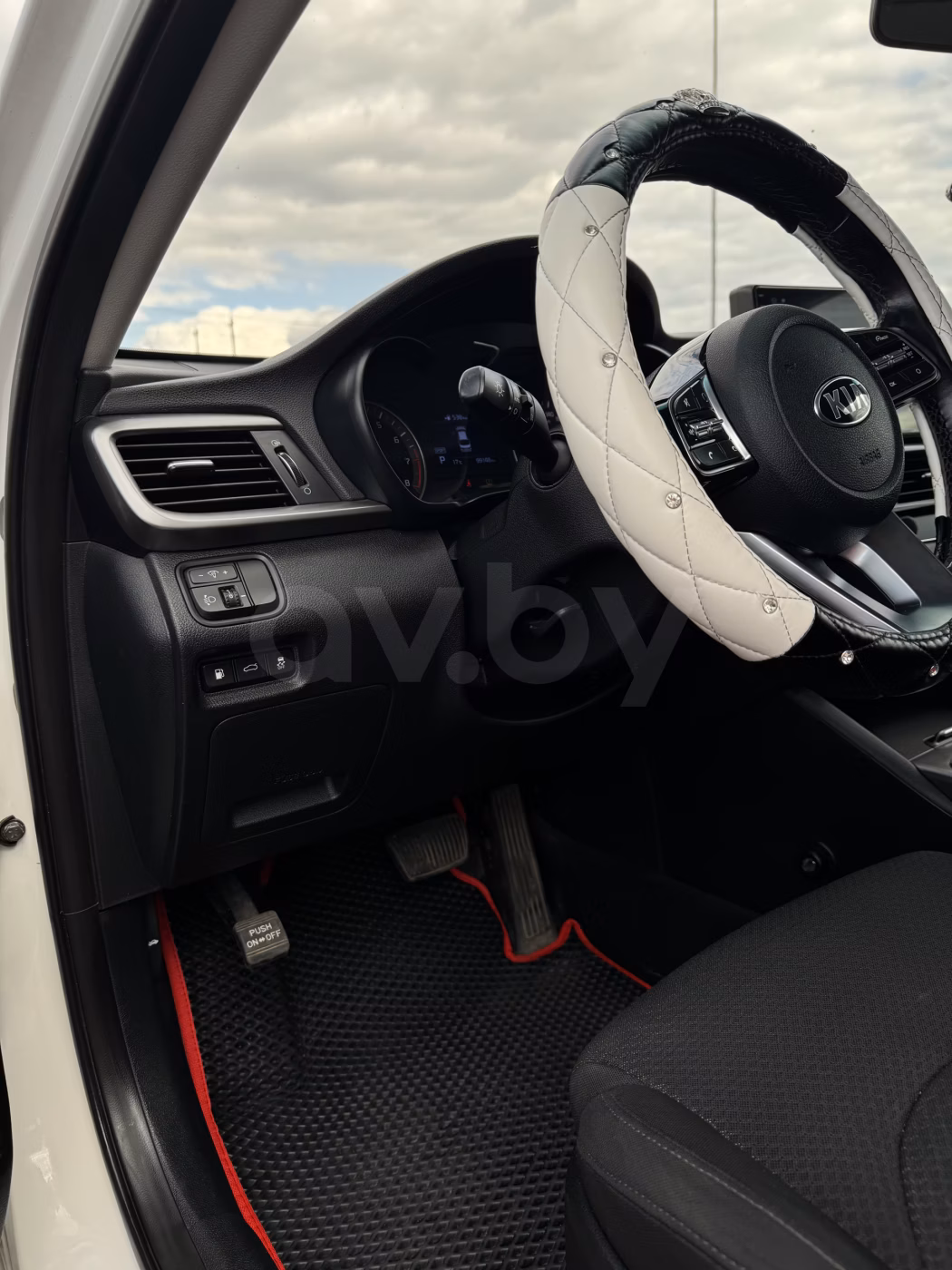 Kia Optima фото 18