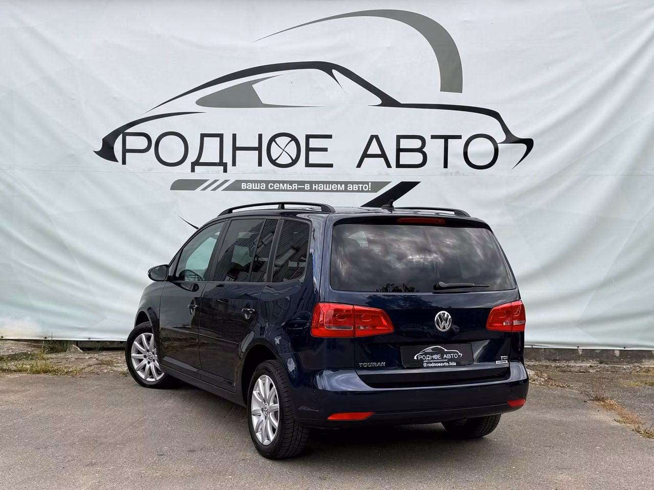 Volkswagen Touran фото 4
