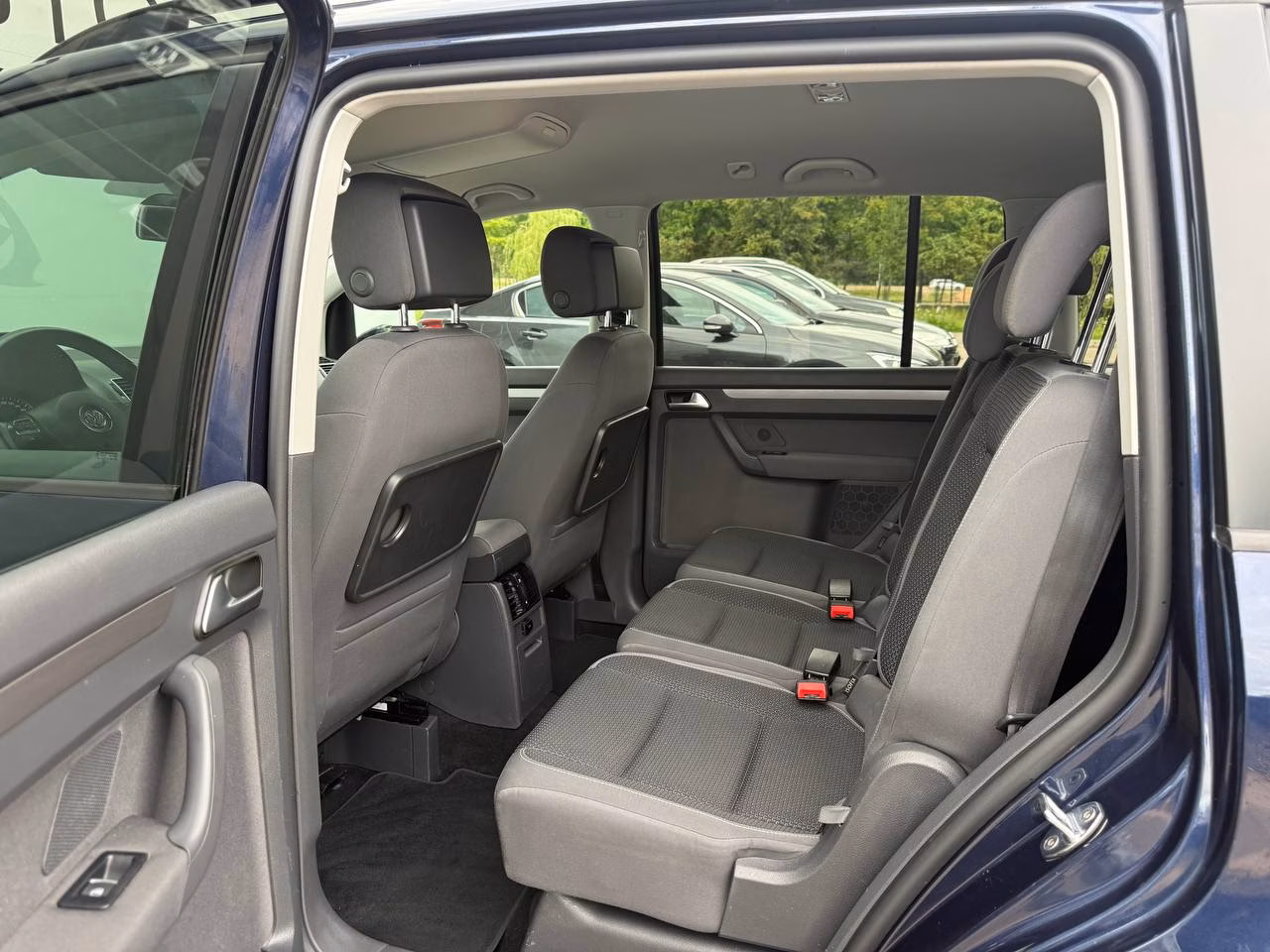 Volkswagen Touran фото 14