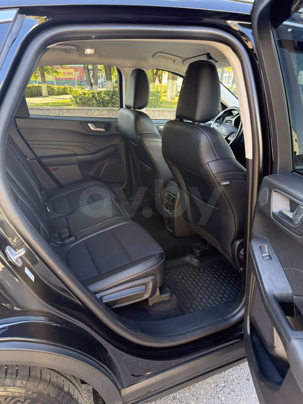 Ford Kuga фото 19