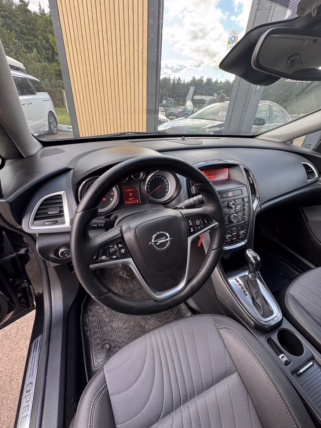 Opel Astra фото 9