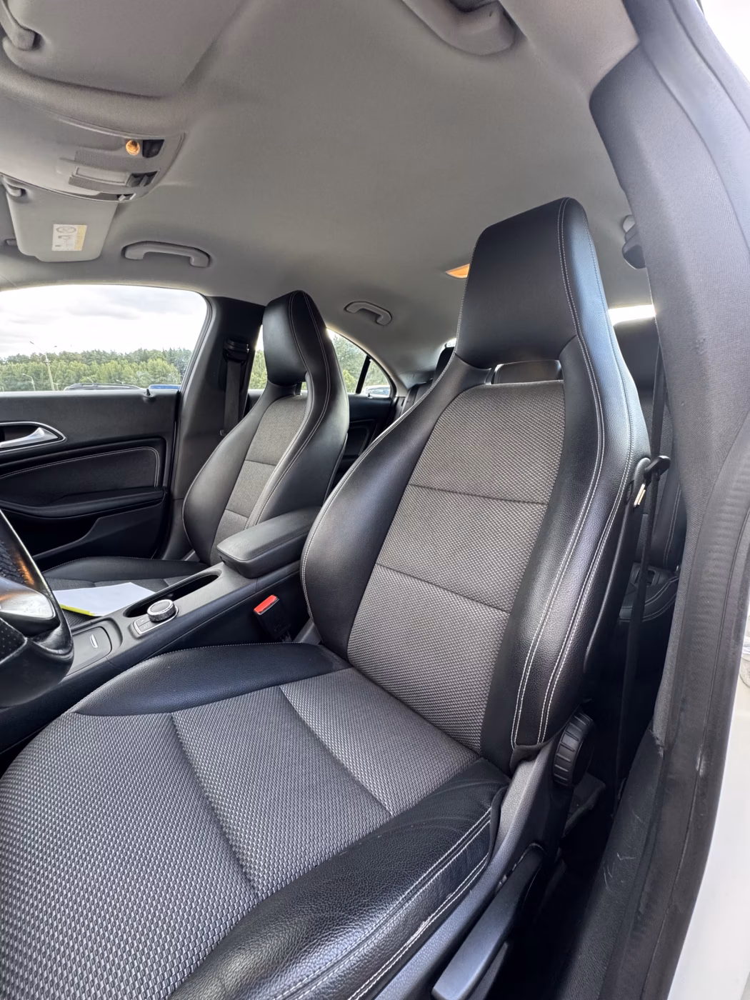 Mercedes-Benz CLA фото 9