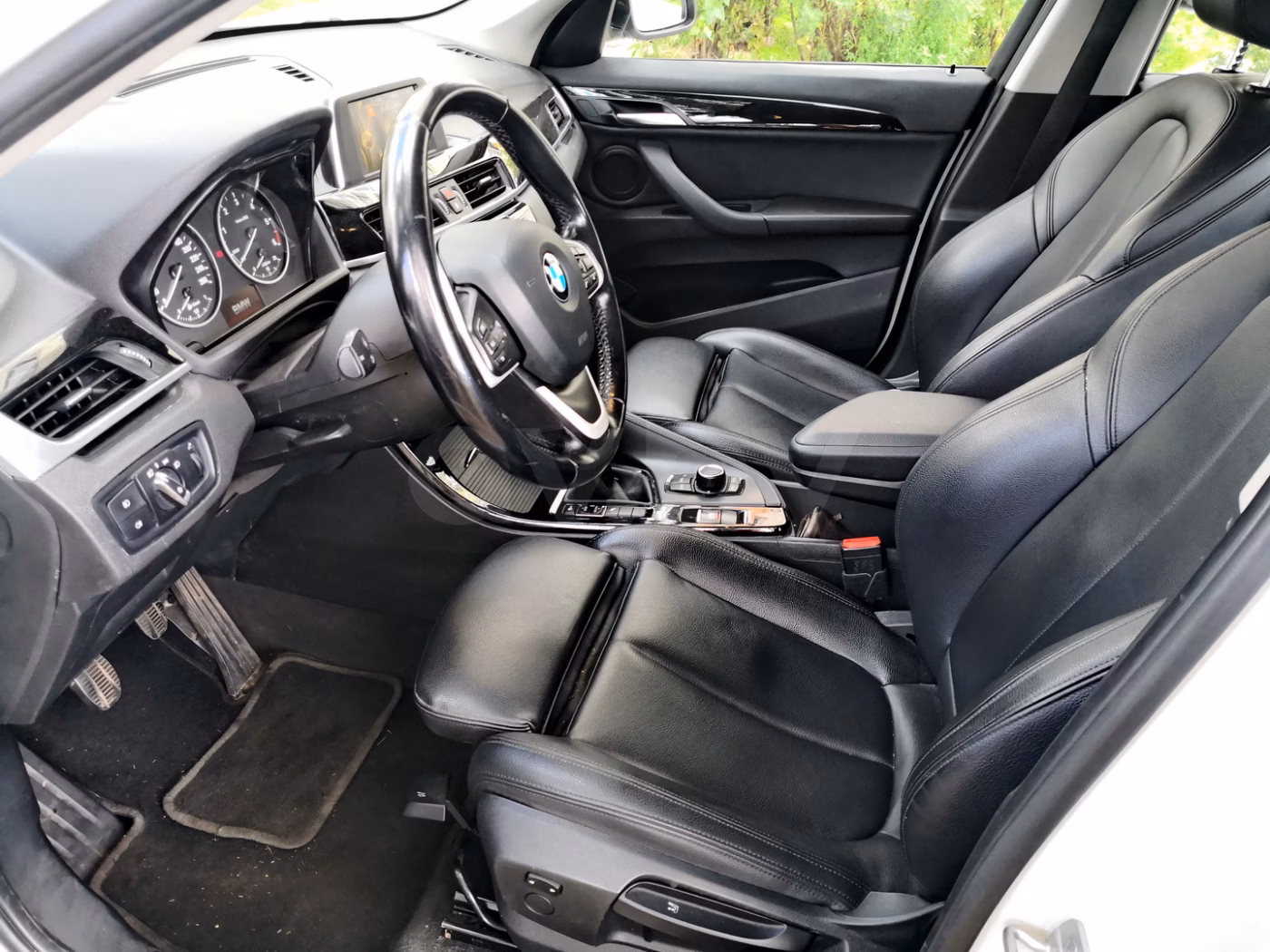 BMW X1 фото 10