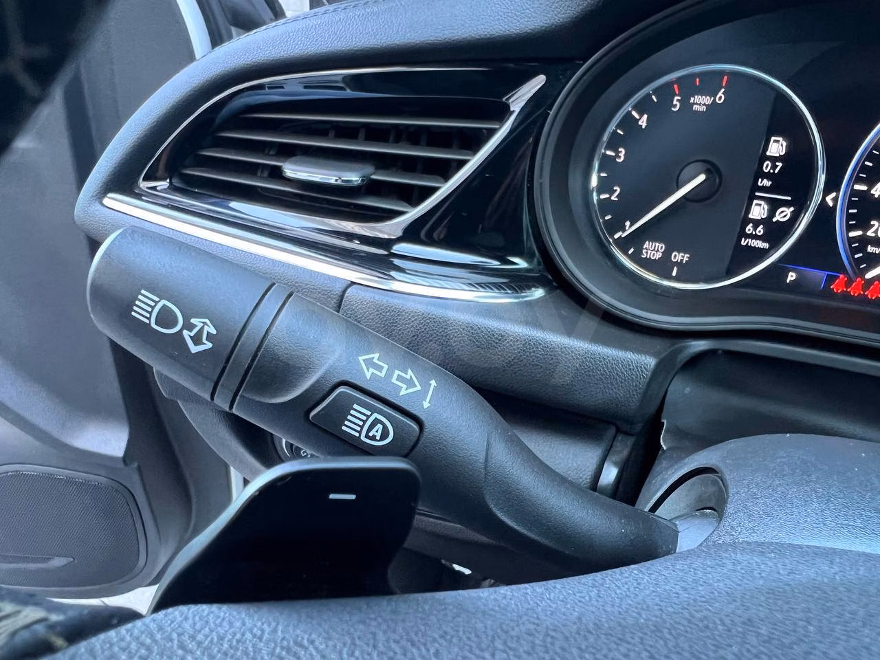 Opel Insignia фото 17