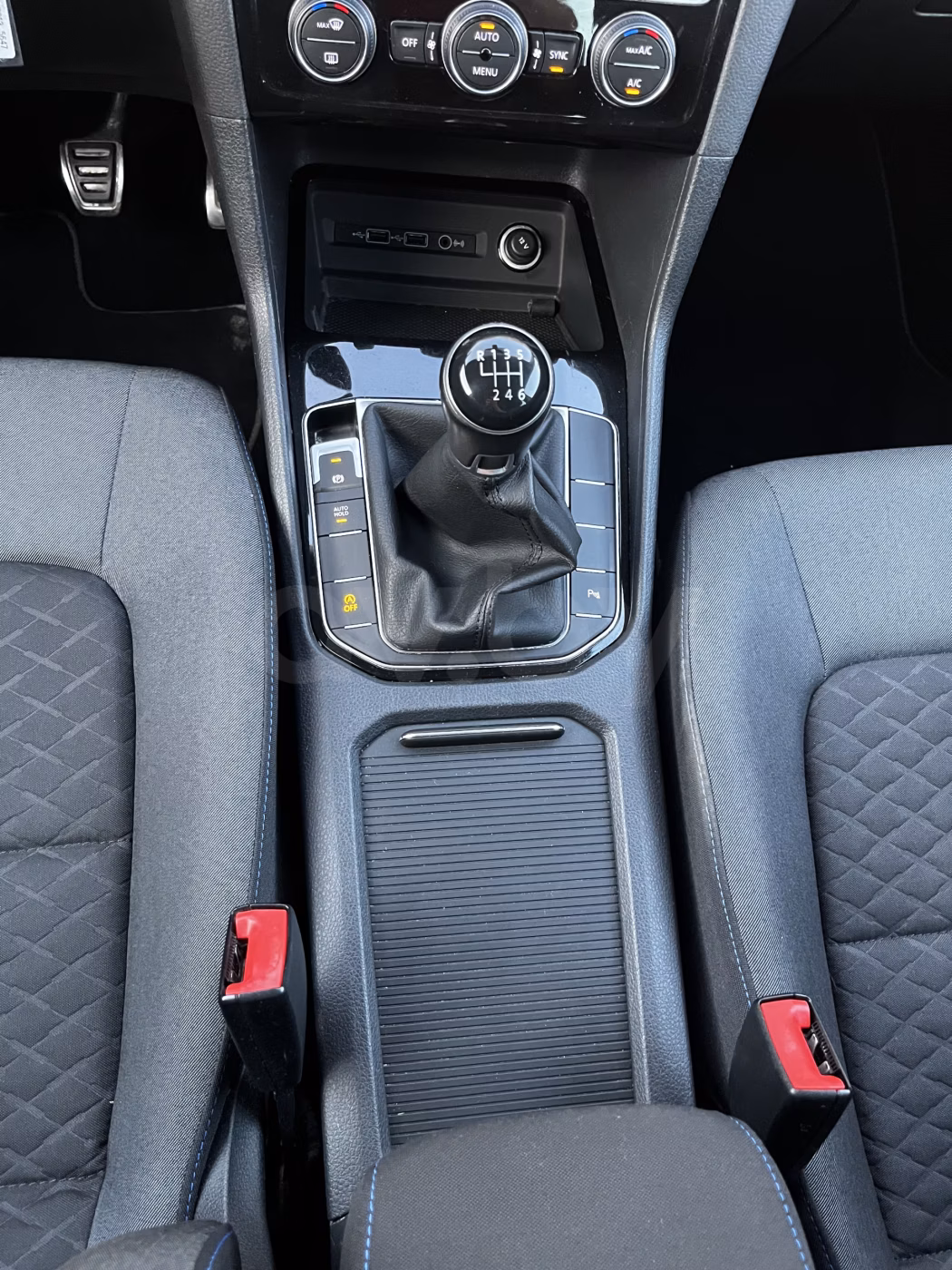 Volkswagen Golf Sportsvan фото 16