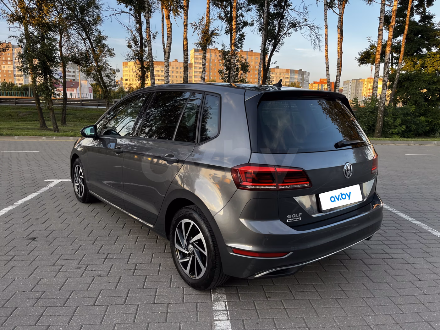 Volkswagen Golf Sportsvan фото 7