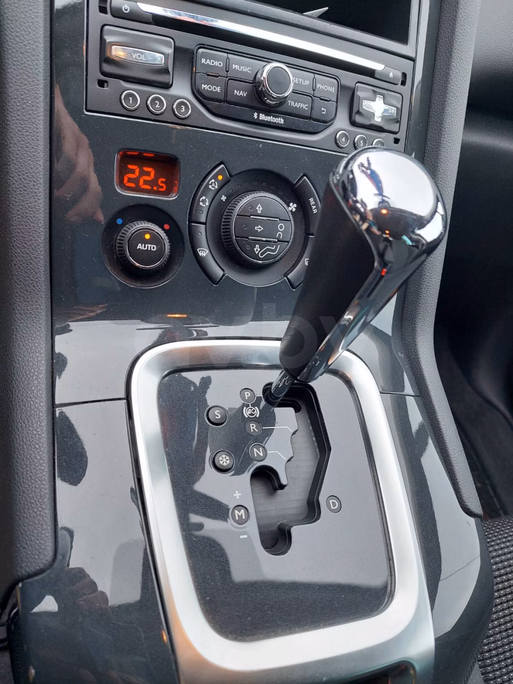Peugeot 5008 фото 4