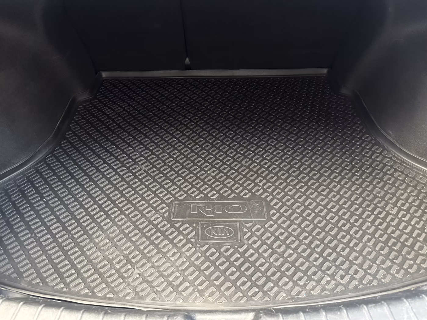 Kia Rio фото 16