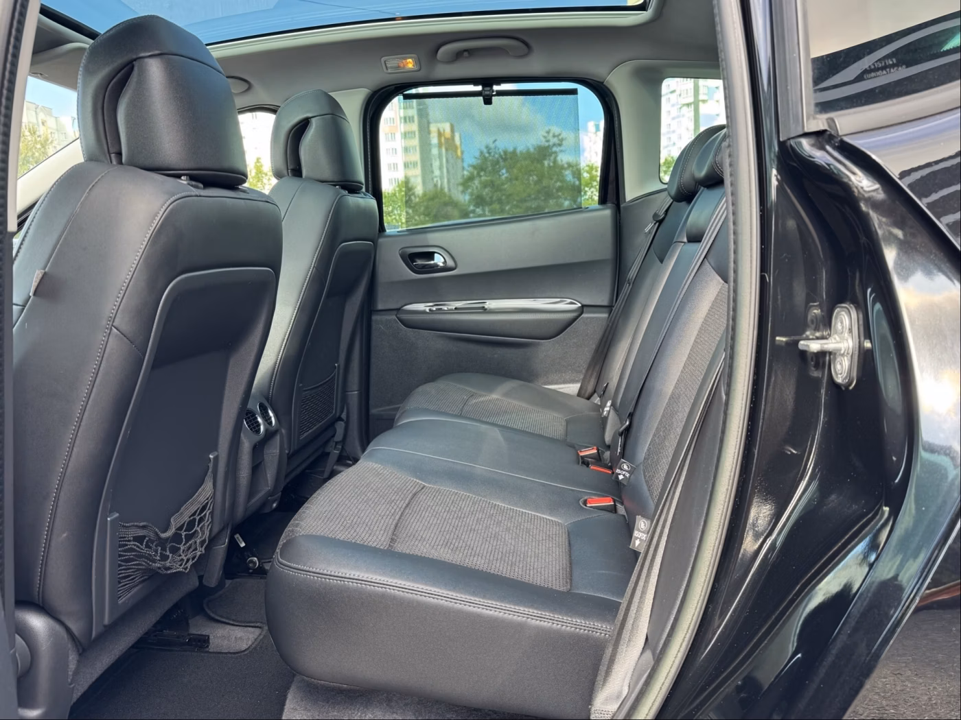Peugeot 3008 фото 12