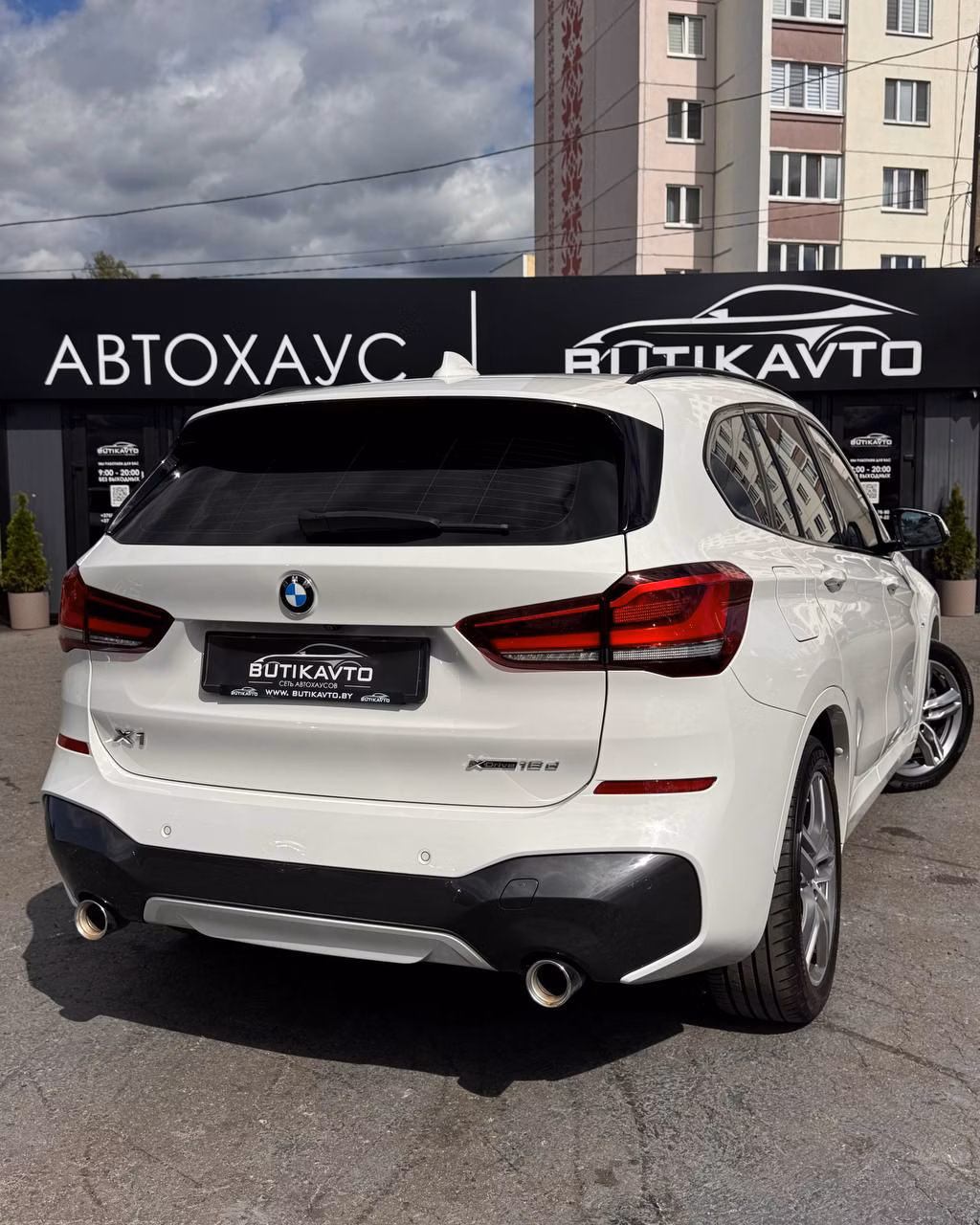 BMW X1 фото 7