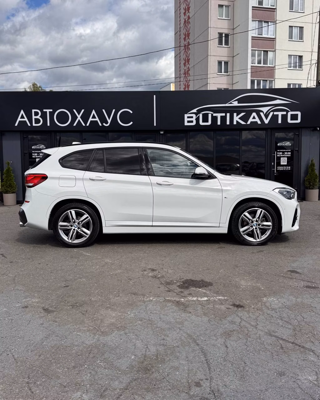 BMW X1 фото 8