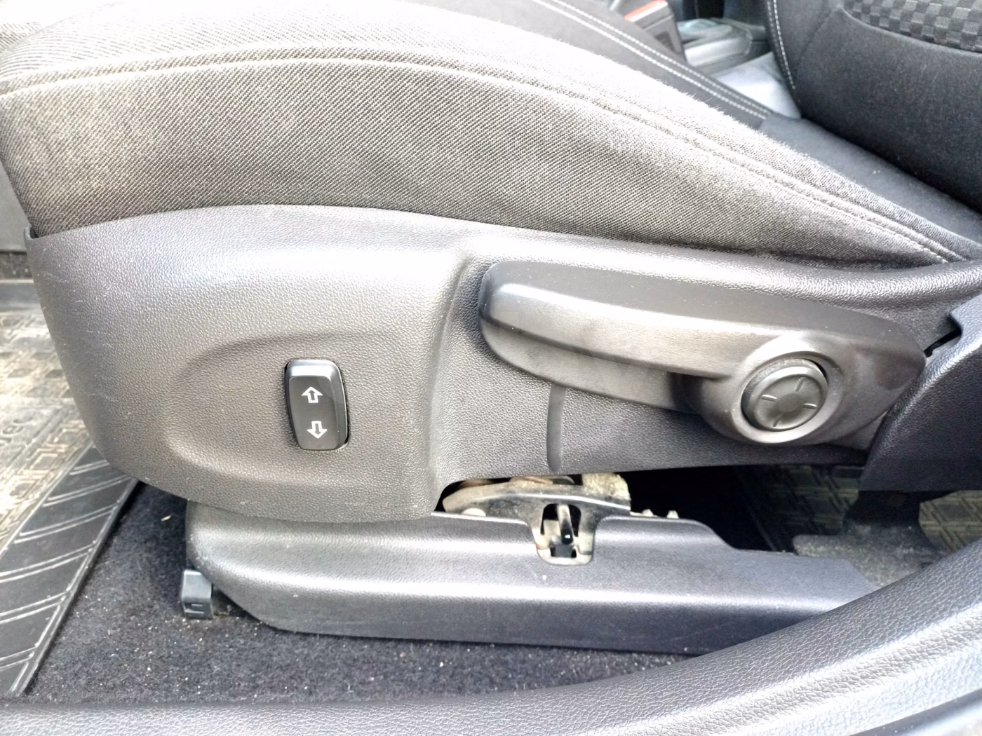 Opel Astra фото 19