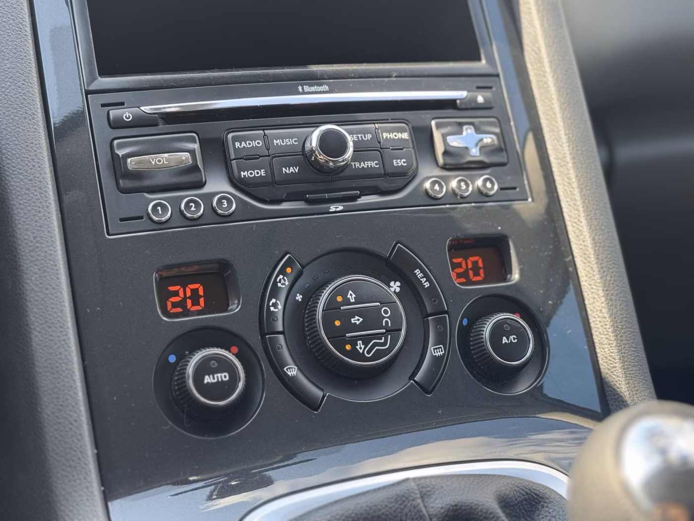 Peugeot 5008 фото 26